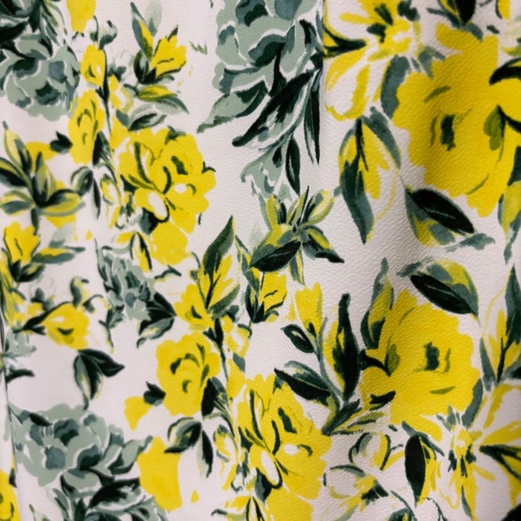 Karl Lagerfeld Paris New Vibrant Floral Dress with Ruffled Tulip Sleeves Size 8 - Picture 3 of 14